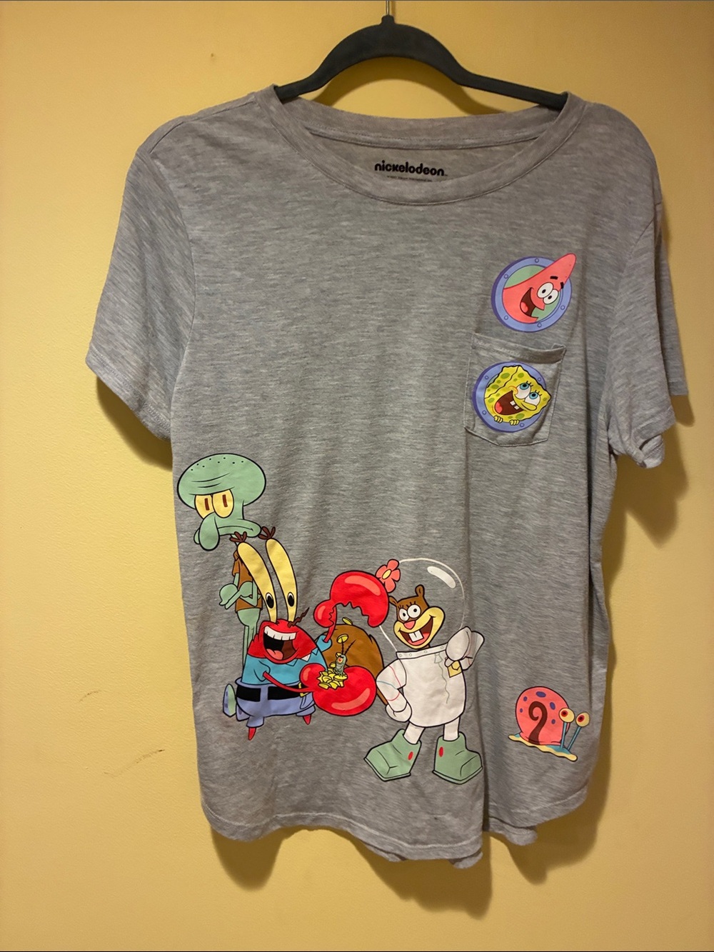 Nickelodeon Gray SpongeBob & Friends Graphic Tee